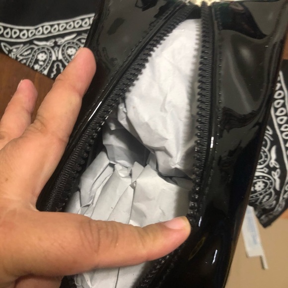 Brand New Shane Dawson Conspiracy Makeup Bag. - Picture 6 of 6